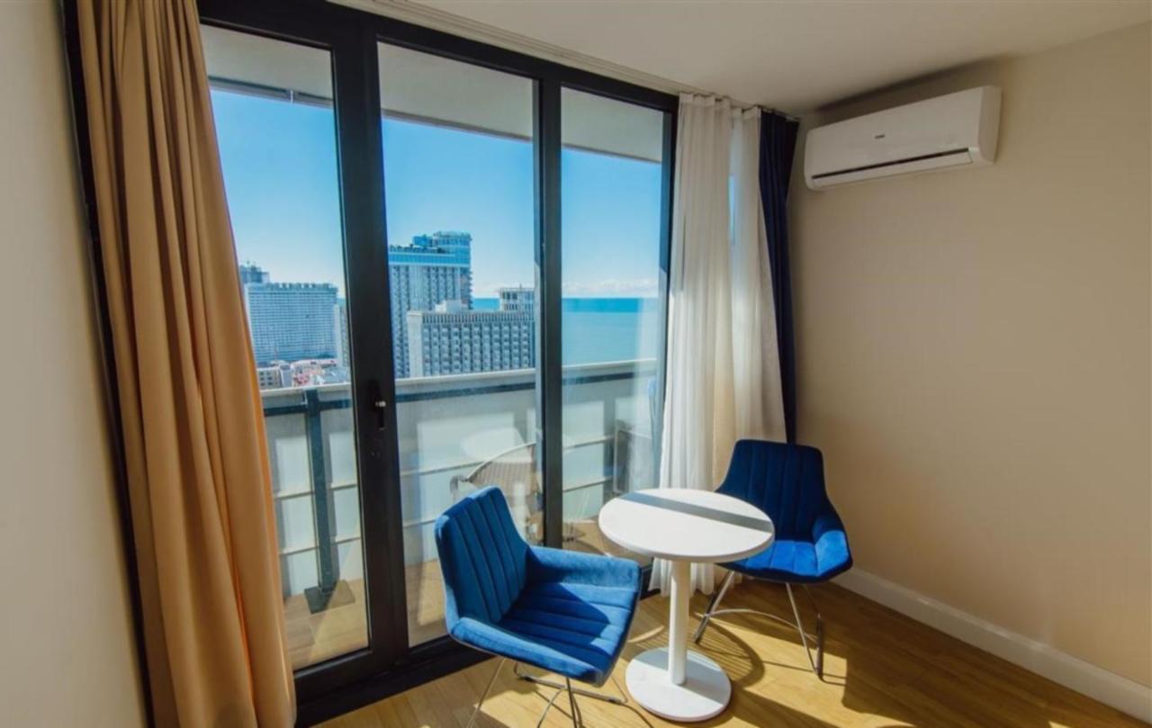 Orbi City Batumi Sea View Aparthotel Eksteriør billede