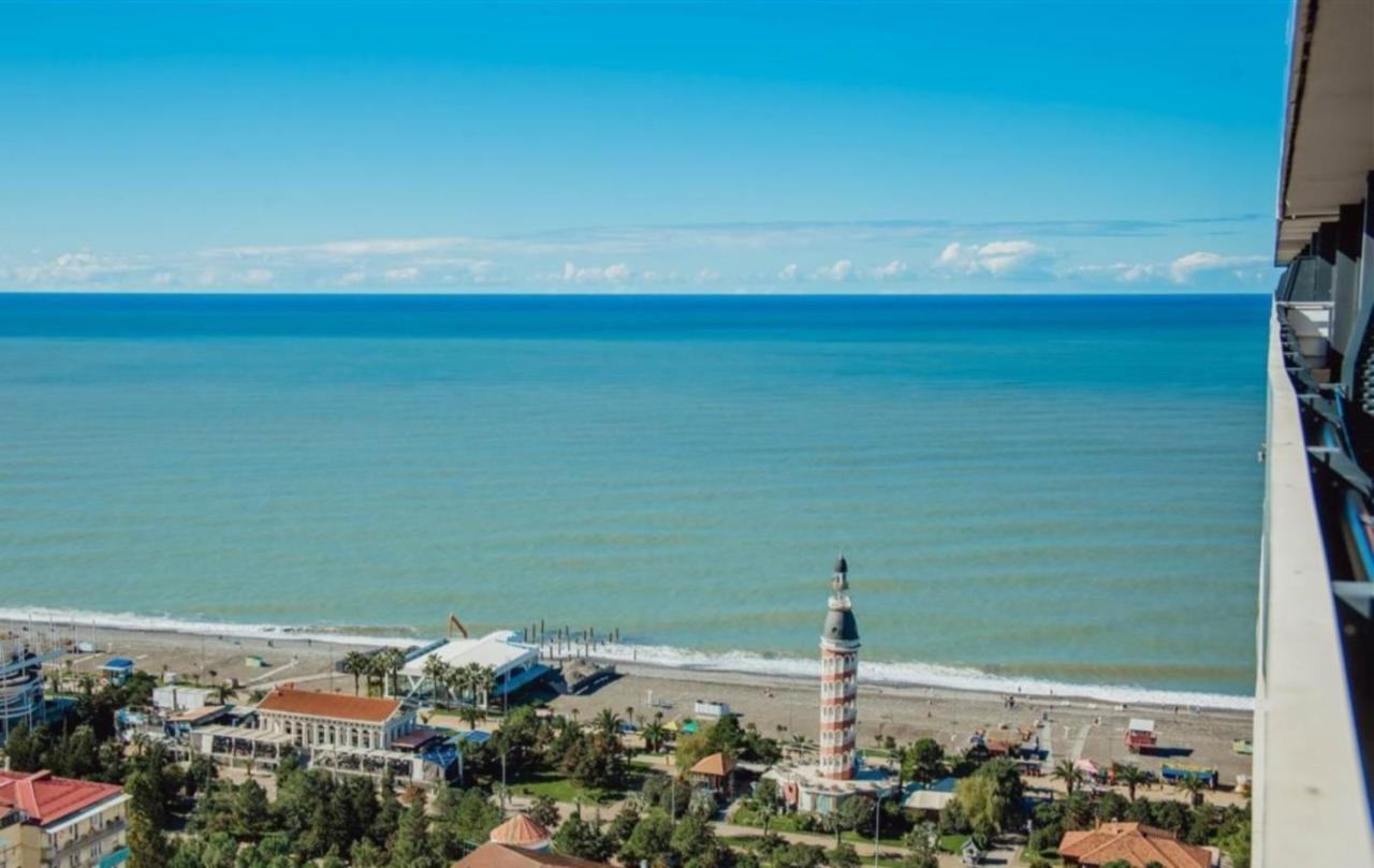 Orbi City Batumi Sea View Aparthotel Eksteriør billede